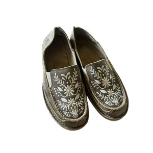 ARIAT Women Floral Cruiser Shoes lofers 9 Moc Toe slip on Western Embroidered